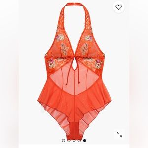 SAVAGE X FENTY “Dolled Up Lace Teddy”